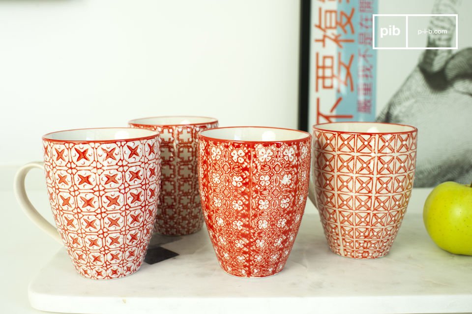 Four romantic mugs inspired by the Scandinavian style.