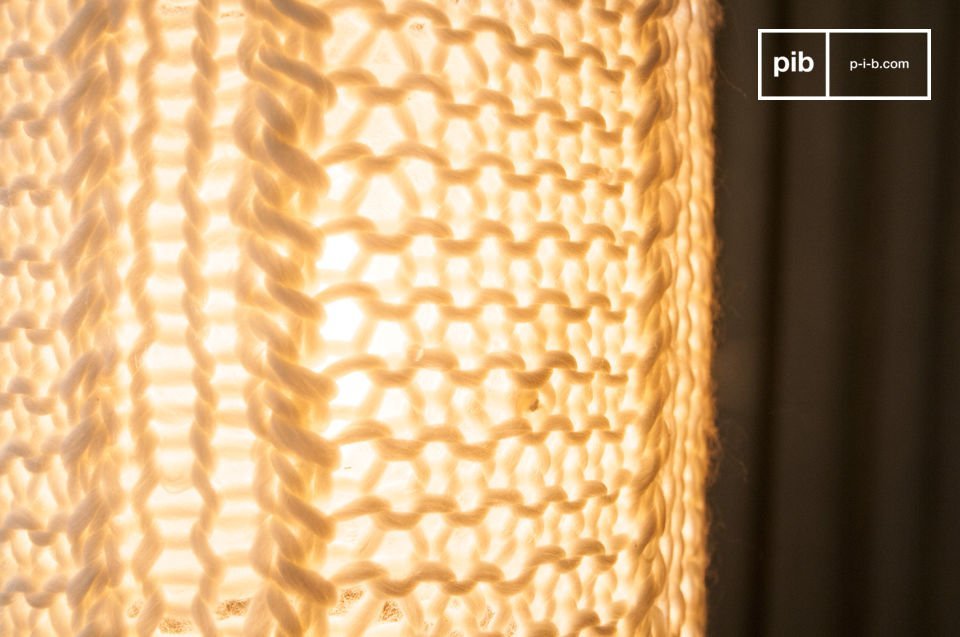 The white knit fabric gives the lamp a northern accent.