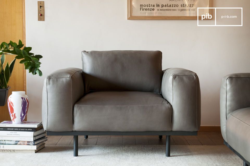 Beautifully sized armchair combining comfort and style.
