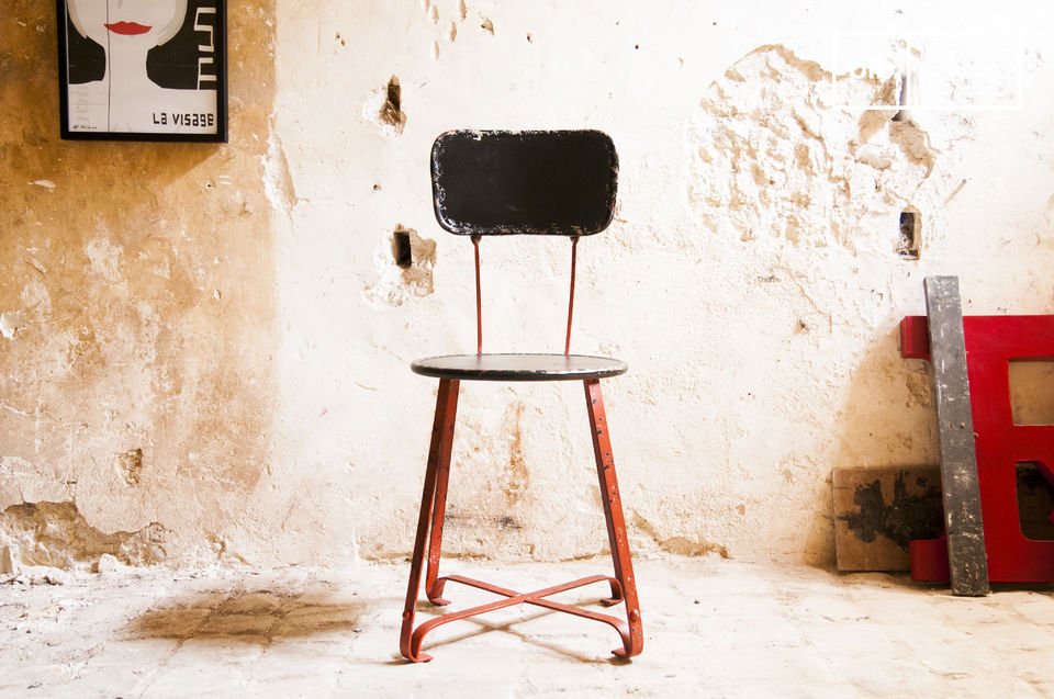 Bastel metal chair