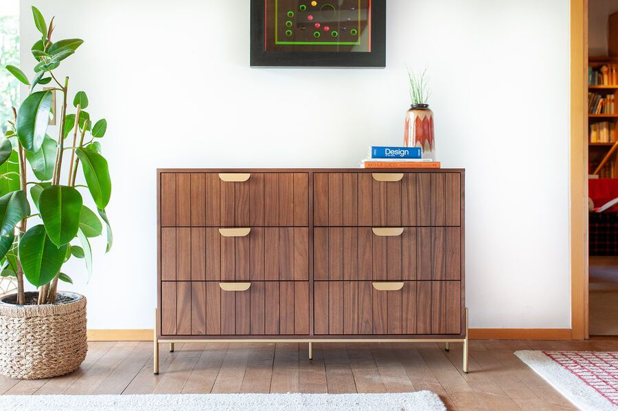 Beautiful Pitea chest of drawers in dark wood for your guests' belongings