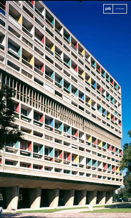 Beginning of International Style - L'Unité d'habitation in Marseille
