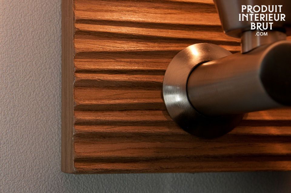 Add a 1950s touch to your walls with this Melkior light, with a walnut finish