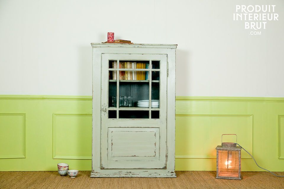 This cupboard has a solid wood bottom protected by a very attractive dark varnish and it does not