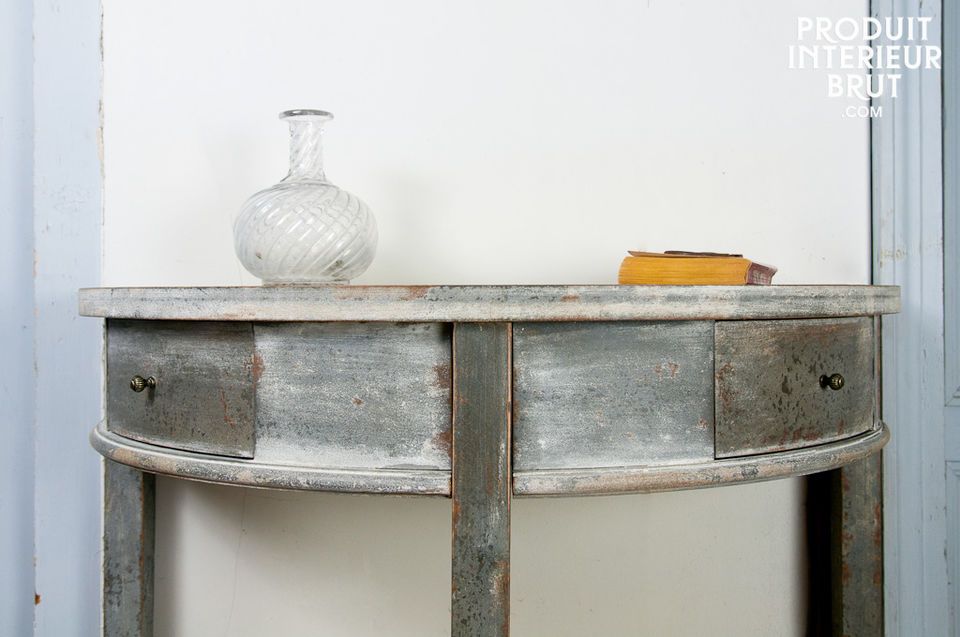 This Clair de Lune console would be a compelling choice