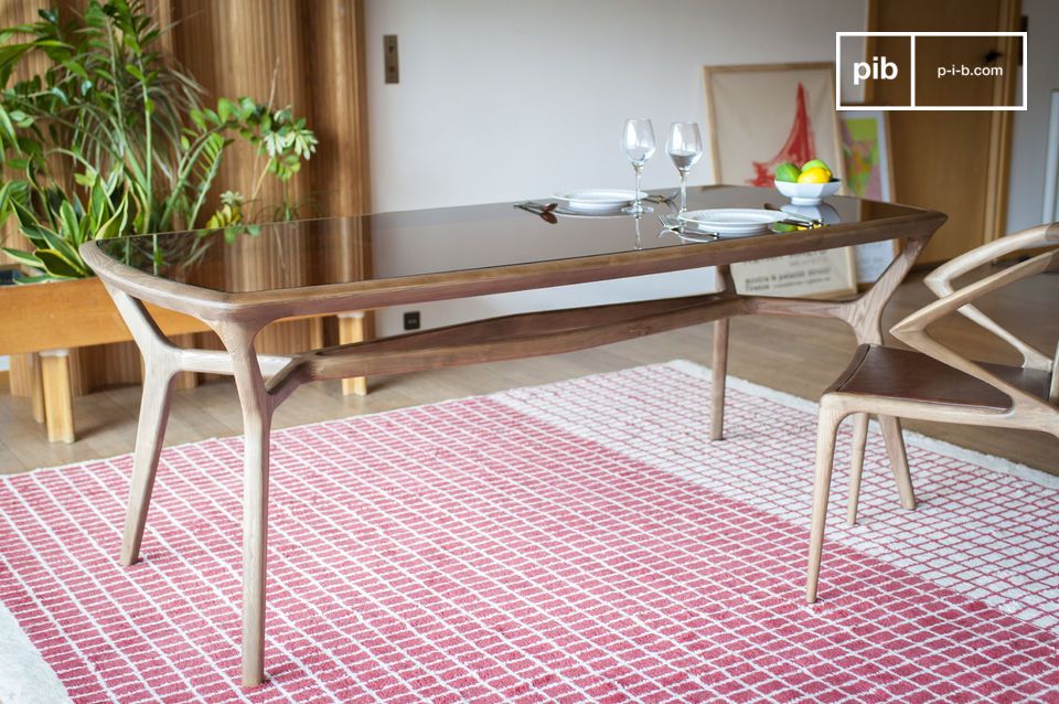 Dining table with a solid ash base in matt varnished solid ash.