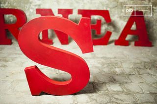 Decorative letter S Art