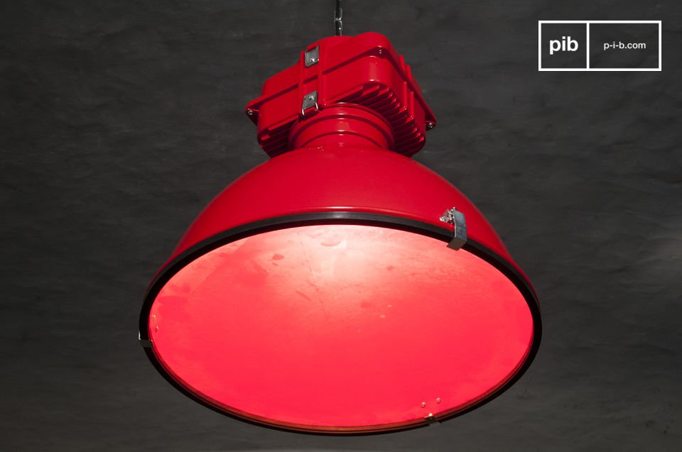 The hanging lamp Dock is a top product amongst the distinctive industrial design lights