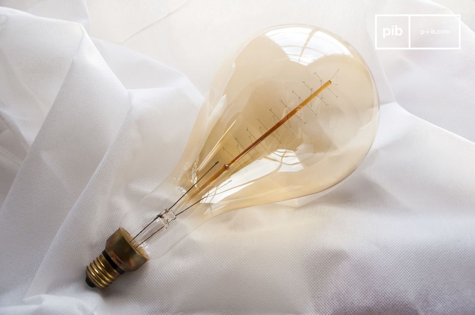 Giant filament discount light bulb