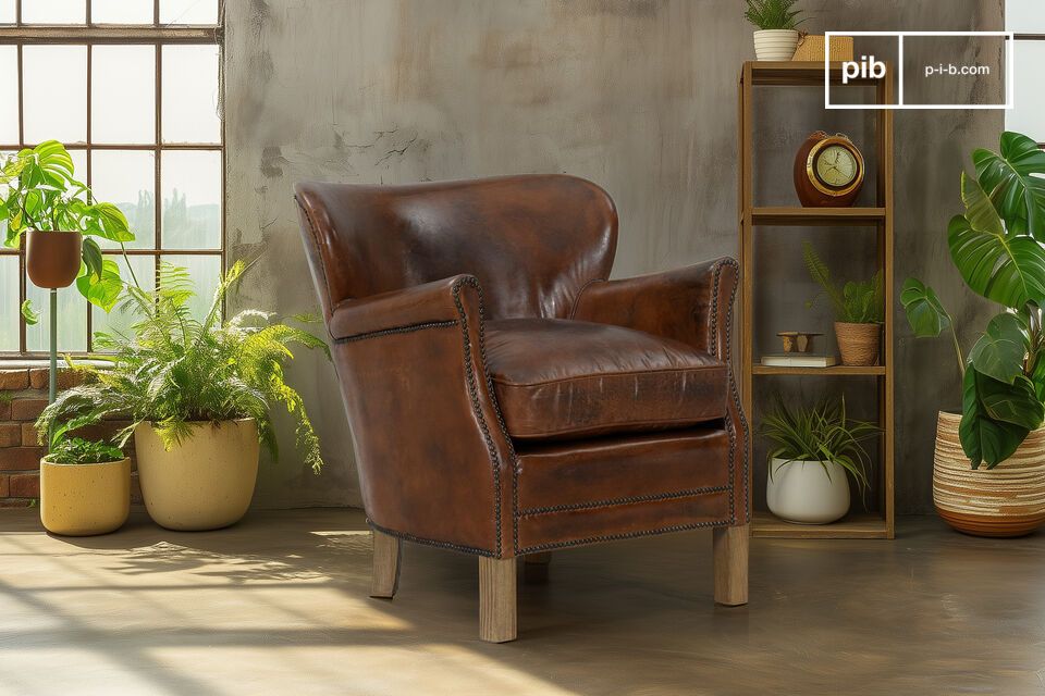 Hazelnut Full-Grain Leather Armchair Neoturner