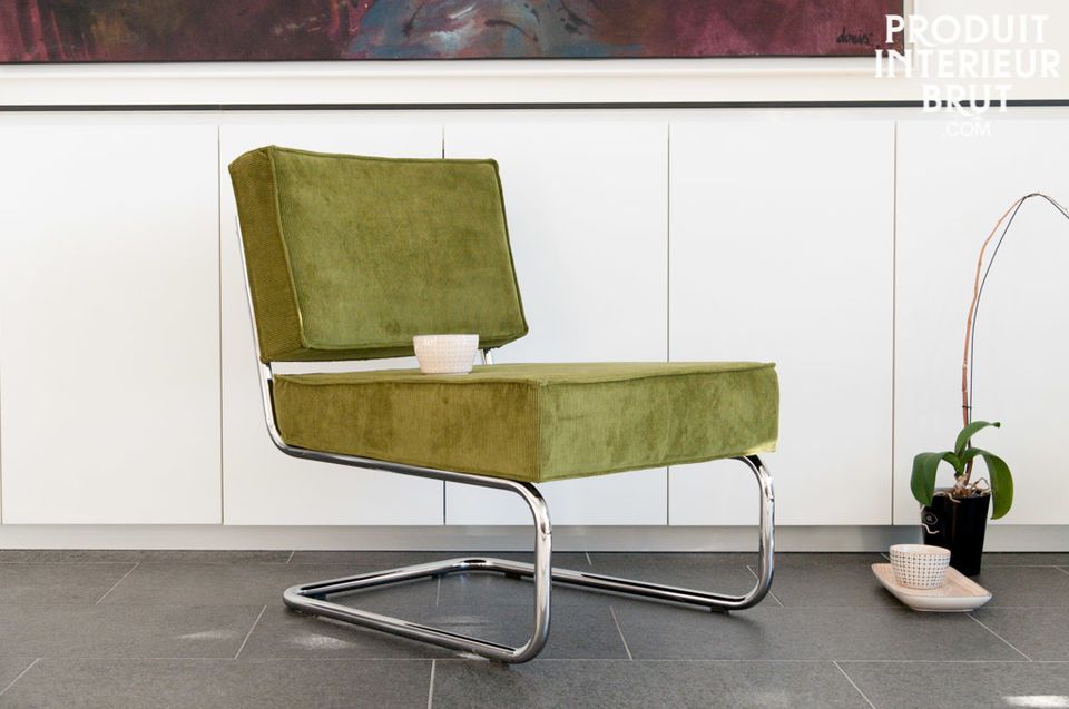 Krömart lounge armchair