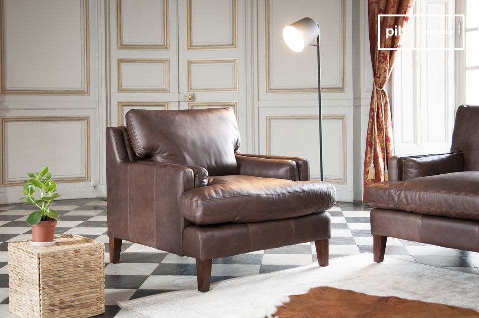 Real store leather armchair