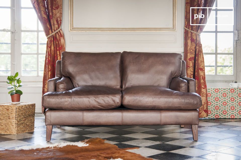 A sofa with a timeless style that combines quality and character.