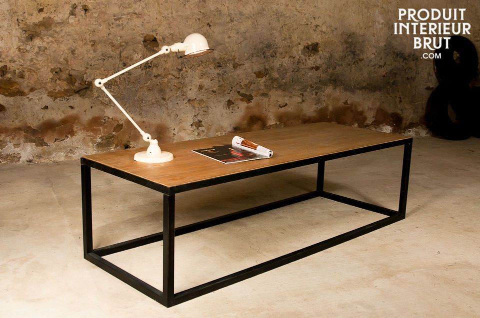 The Manhattan coffee table is a remarkable industrial style piece with its large-diameter square