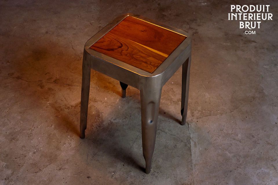 Metallic stool with teak seat