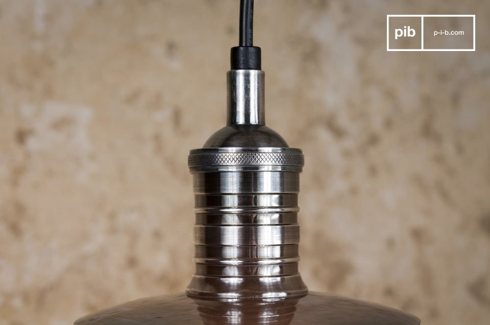This brass suspension light has a beautiful silver-plated finish