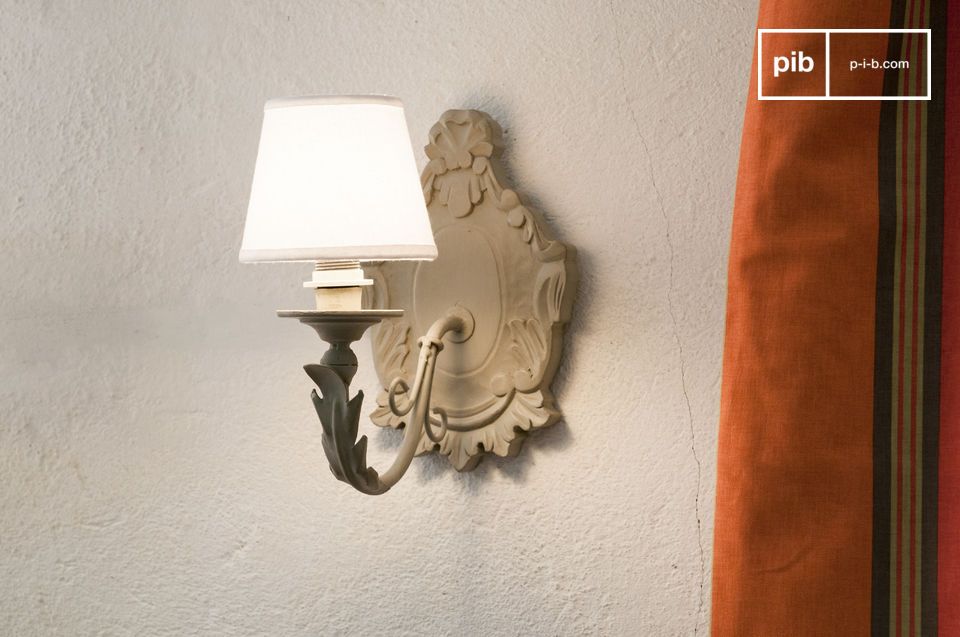 Mistral wall lamp