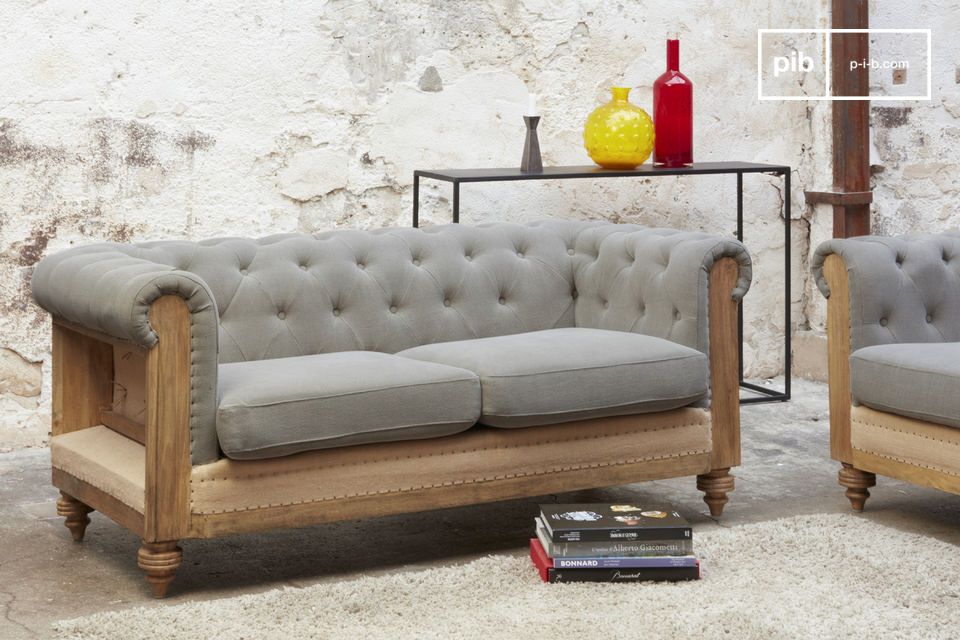 The comfort of an original sofa, irresistibly retro