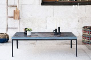 Wooden coffee table Moriz