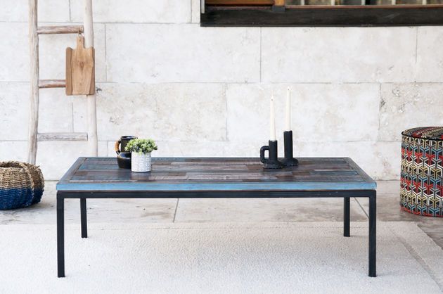 Wooden coffee table Moriz