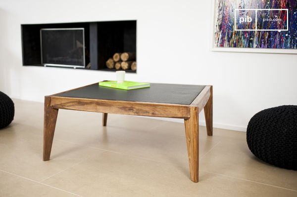 Naröd Coffee Table Designed In Solid, Leather And Wood Coffee Table
