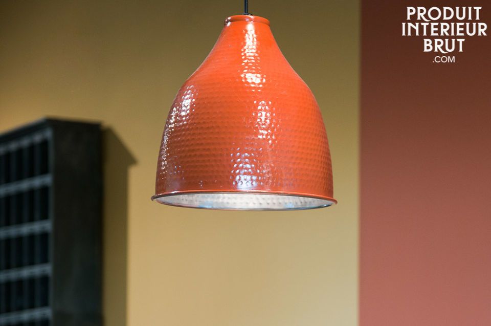 Nörlak hammered pendant lamp