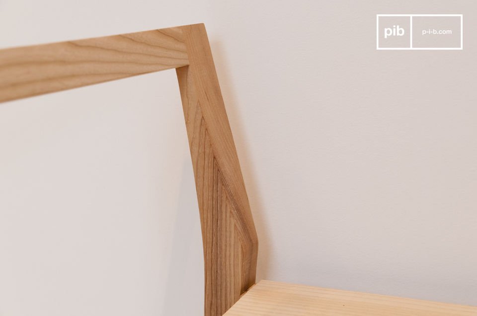 The Nöten bench is the epitome of typical Nordic lightness