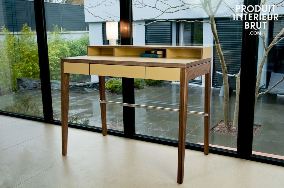 Nöten writing desk