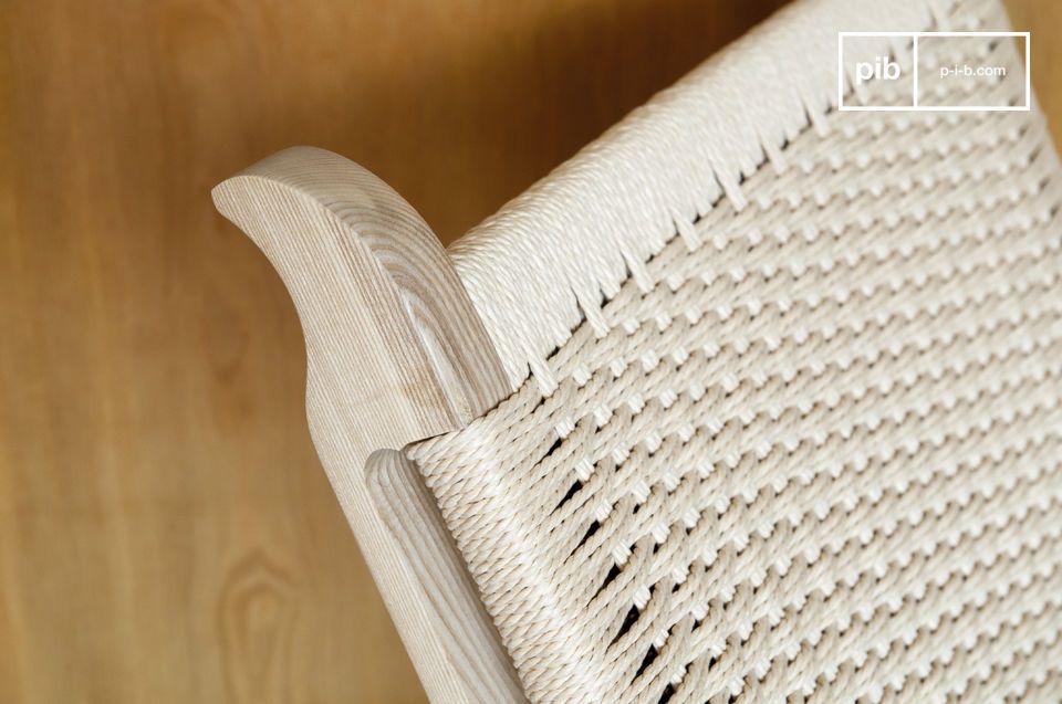 The backrest is woven with soft rattan to fit the shape of the back.