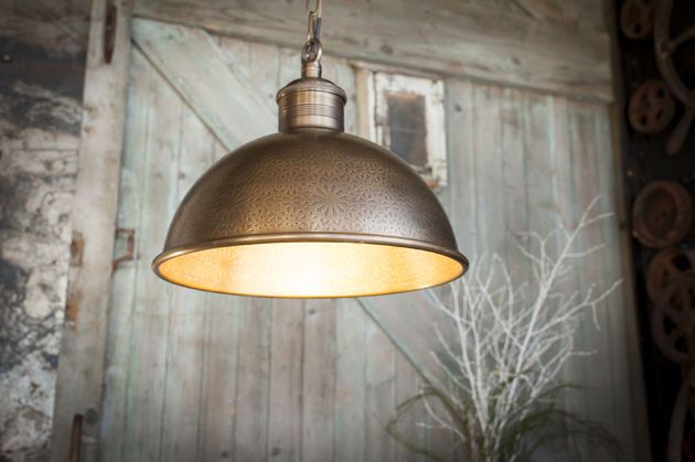 Chiseled metal hanging lamp Orient Express