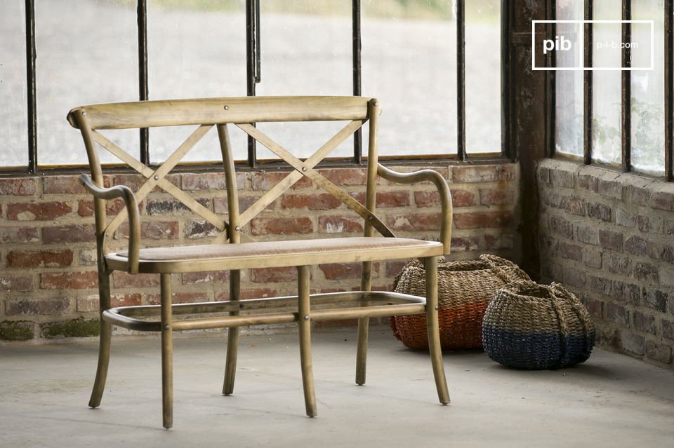 Nice bench with a chic country look.