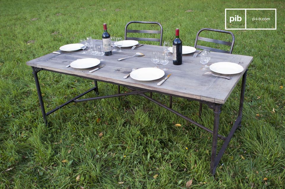 Beautiful industrial dining table with removable legs.
