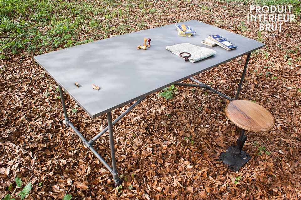 Scaffolding table