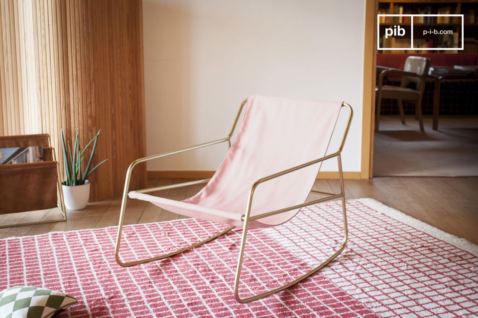 The elegance of a Scandinavian rocking chair with mixed inspirations