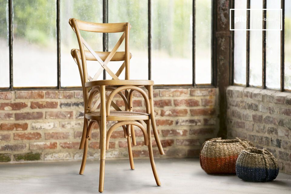 Set of 2 stacking chairs in natural finish Pampelune