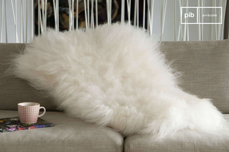 Icelandic monton fur, an invitation to relax.