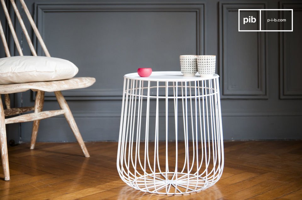 Beautiful white side table with a geometric structure.