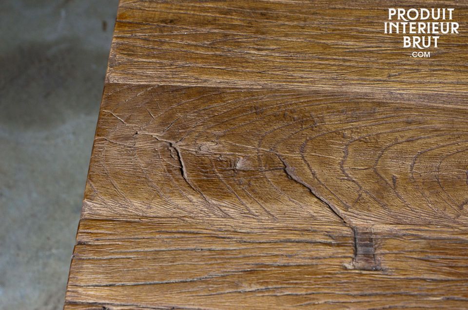 Its metal structure and reclaimed elm top give this Soho Loft coffee table plenty of character
