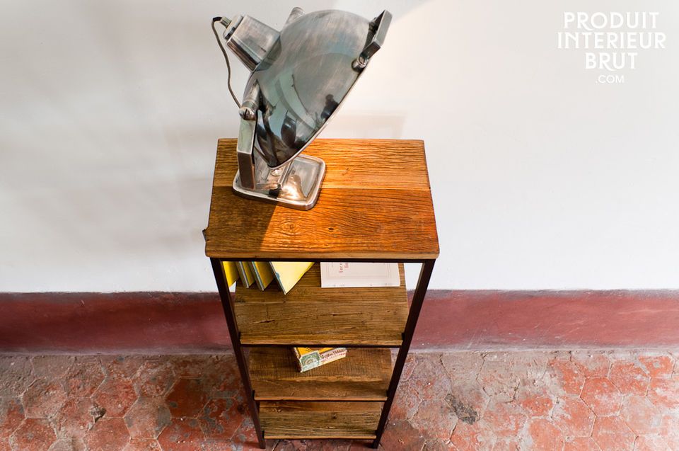 It will be at home in any room, and add an industrial touch in the mid-century workshop spirit