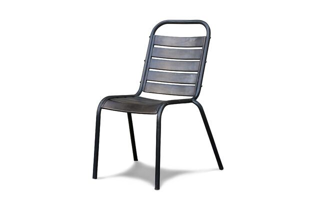 Square chair