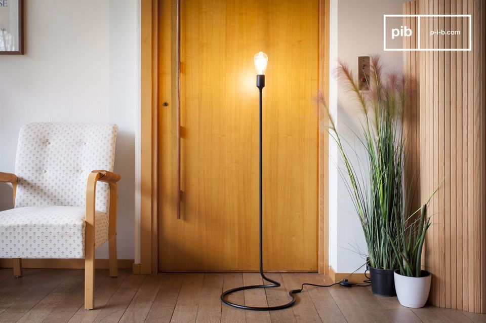 A minimalist lamp, design & lightweight.