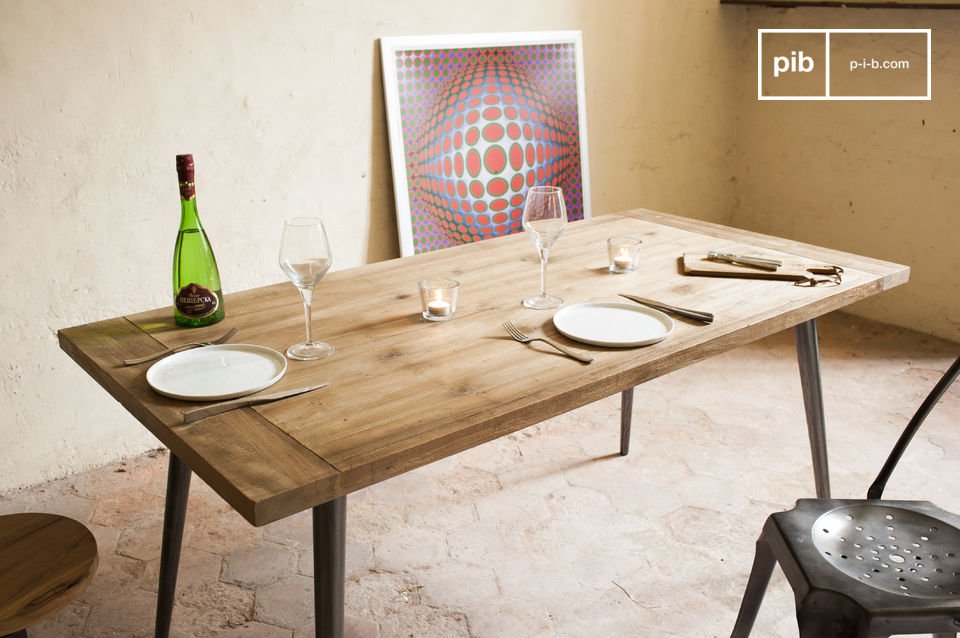 The table Limor is a large piece of furniture that seduces the eye of the beholder with its raw