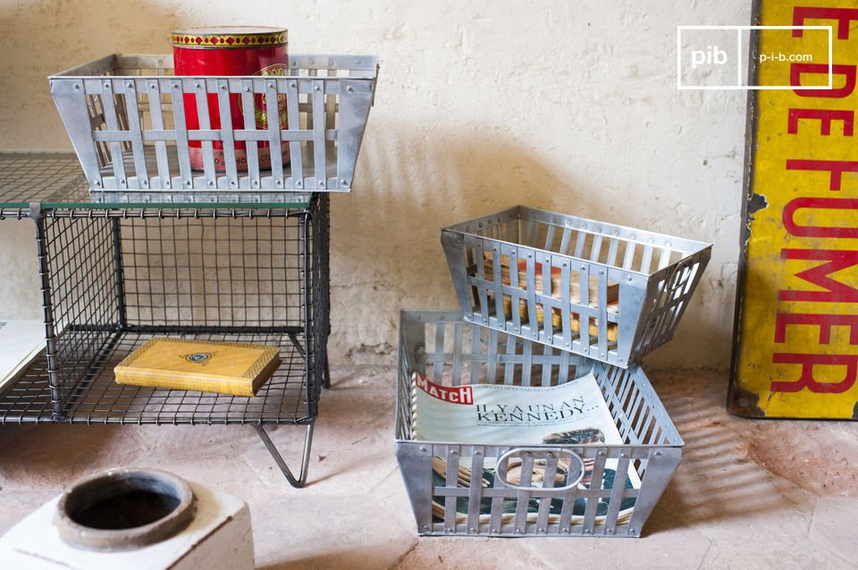 These metal baskets have a beautiful braided finish.