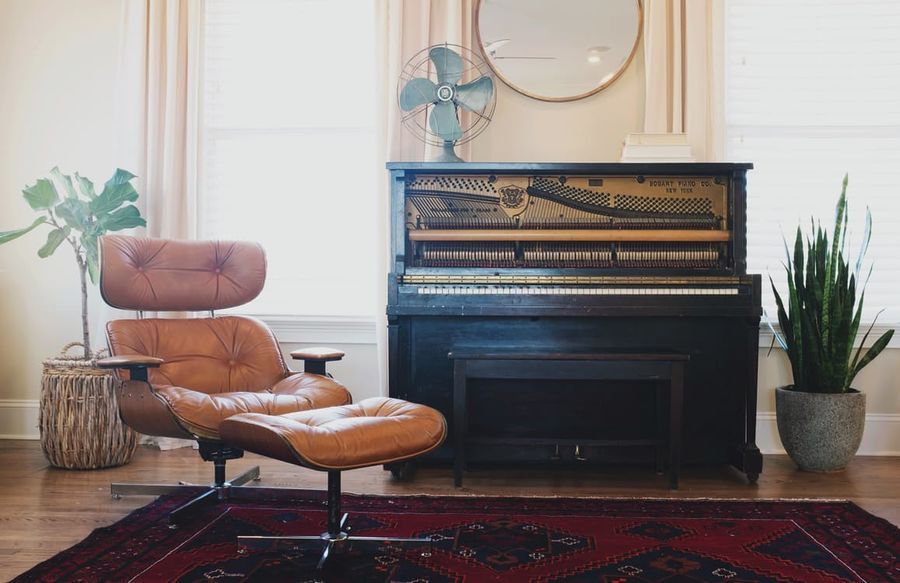 vintage living room