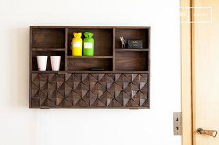 Wall mounted cabinet