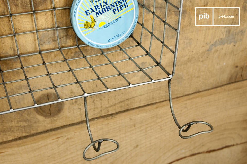 Very functional storage space with retro style