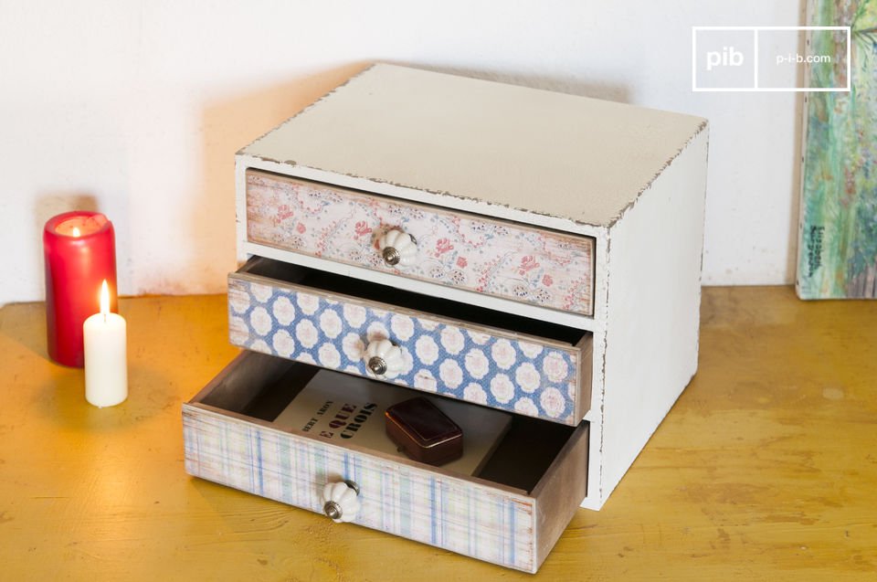 Wildflowers mini chest of drawers