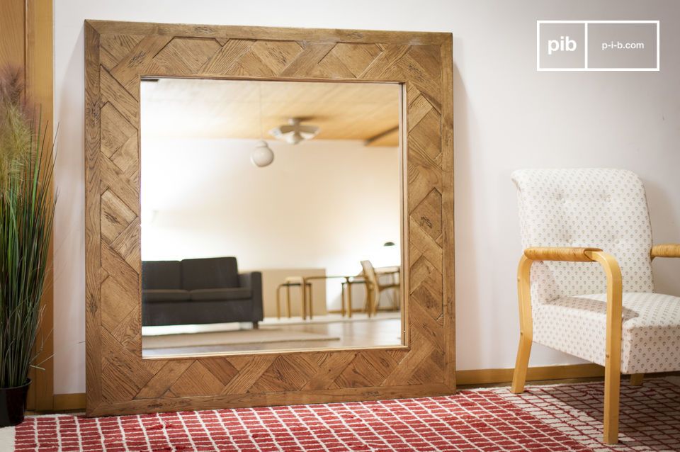 A real additional window, this mirror can be the key element of your room.