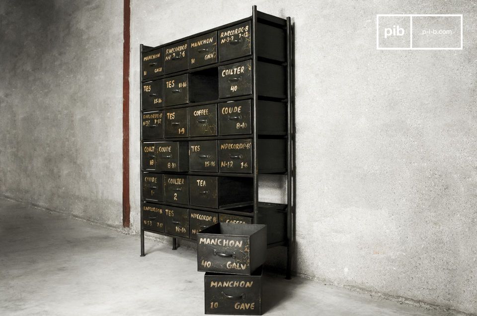 A storage furniture, 100% vintage style 