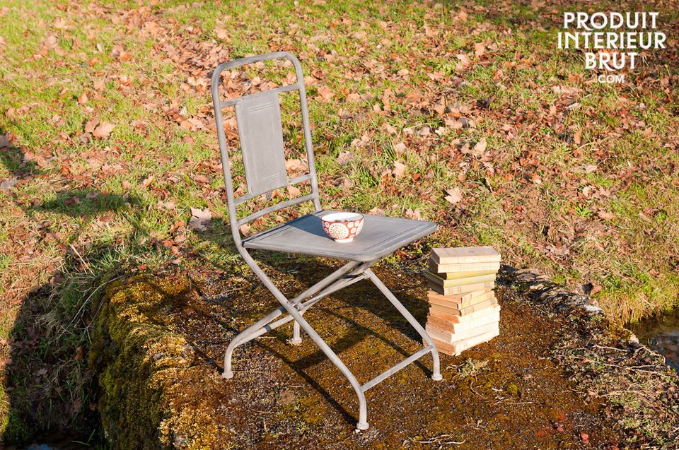 Zinc finish folding chair